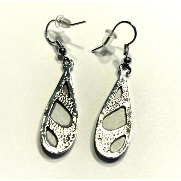 Pierced earrings drop & dangle long teardrops silver & abalone enamel finish - Picture 4 of 6